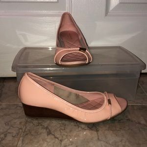 Cole Haan tali grand wedge!